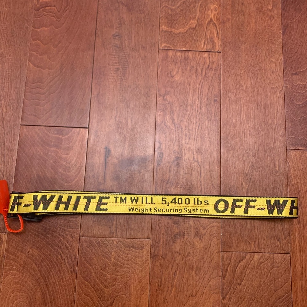Off white industrial belt
